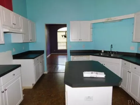 5857 Michael Dr, Milton, FL 32583 photo 10