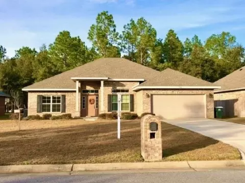 7946 Silver Maple Dr, Milton, FL 32583 photo 1