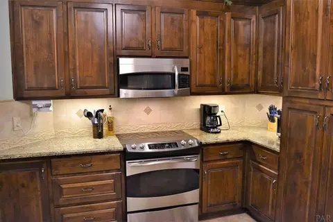 2917 Greystone Dr, Pace, FL 32571 photo 10