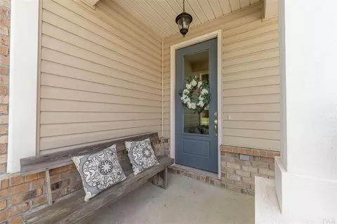 7939 Silver Maple Dr, Milton, FL 32583 photo 5