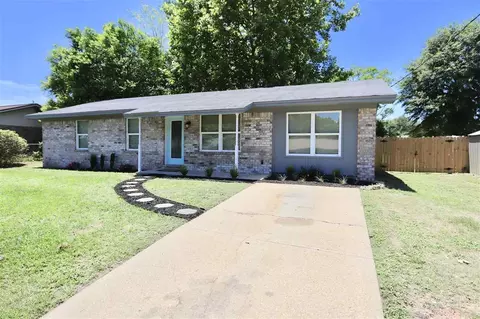 1155 Grenelefe Dr, Cantonment, FL 32533 photo 2