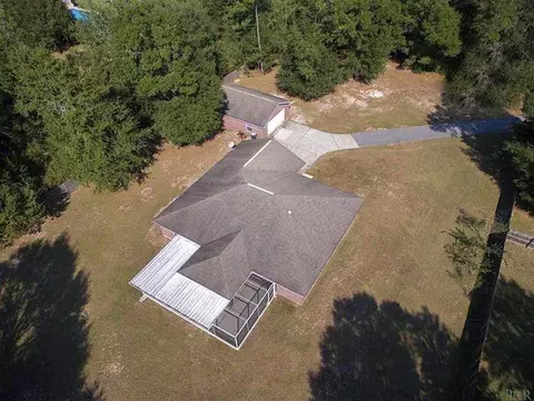 6254 Dixie Rd, Milton, FL 32570 photo 2