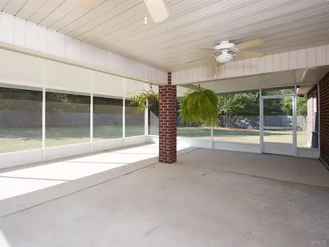 6254 Dixie Rd, Milton, FL 32570 photo 3