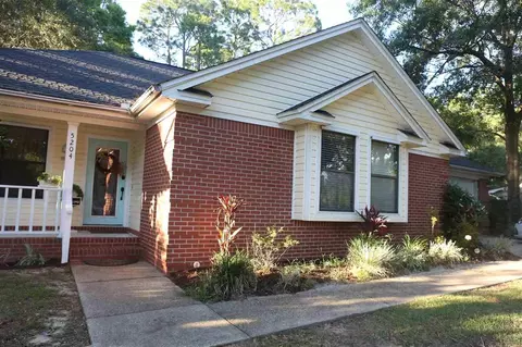 5204 Rowe Trl, Pace, FL 32571 photo 1