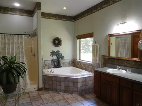 2651 Renfroe Rd, Pace, FL 32571 photo 13
