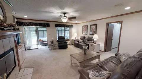 3485 Riverhill Dr, Pace, FL 32571 photo 9