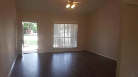 3989 High Bridge Dr, Pace, FL 32571 photo 4