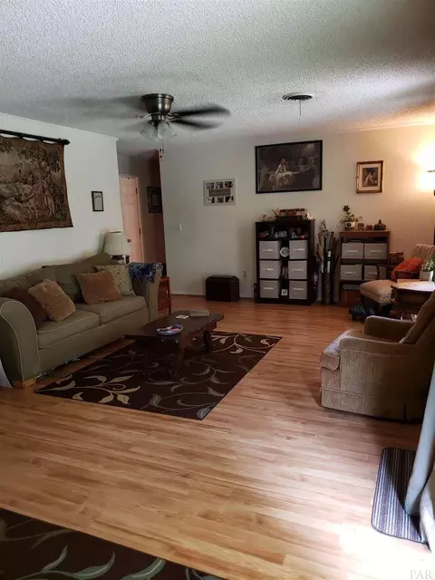 5885 Quintette Rd, Pace, FL 32571 photo 3