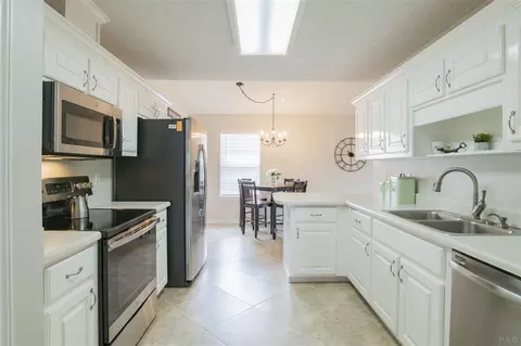 3971 Omega St, Pace, FL 32571 photo 8