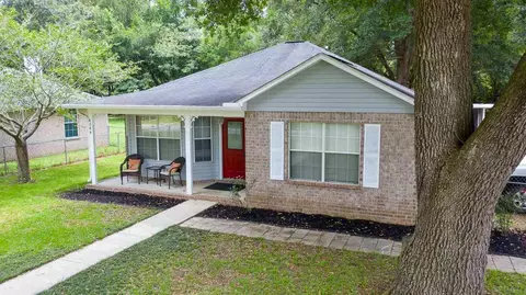 4544 Gainer Ave, Milton, FL 32570 photo 1