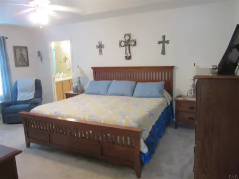 6129 Cheyenne Dr, Milton, FL 32570 photo 13