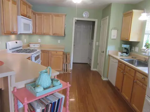 6129 Cheyenne Dr, Milton, FL 32570 photo 5