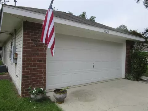 6129 Cheyenne Dr, Milton, FL 32570 photo 2