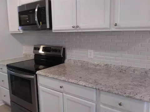 4504 Morningside Ln, Milton, FL 32583 photo 8