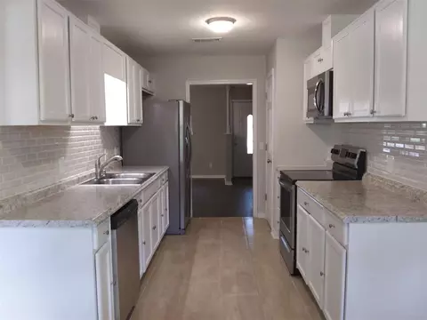 4504 Morningside Ln, Milton, FL 32583 photo 6