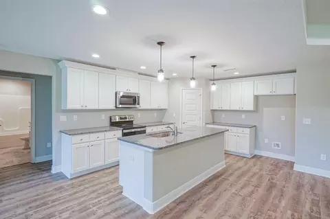 8067 Silver Maple Dr, Milton, FL 32583 photo 10