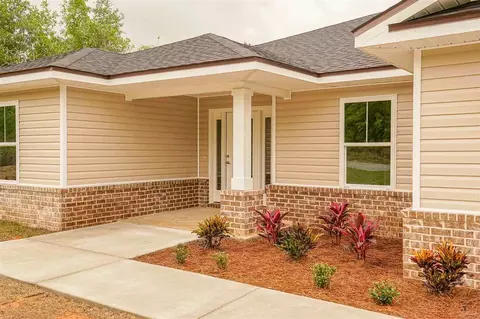 8067 Silver Maple Dr, Milton, FL 32583 photo 4