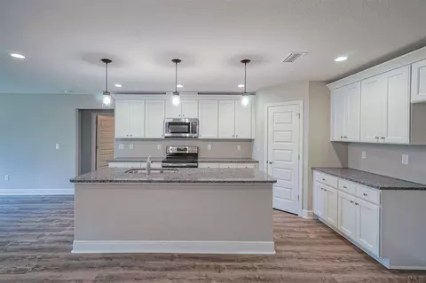8067 Silver Maple Dr, Milton, FL 32583 photo 8