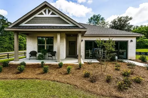 449 Pemberton Ln, Cantonment, FL 32533 photo 2