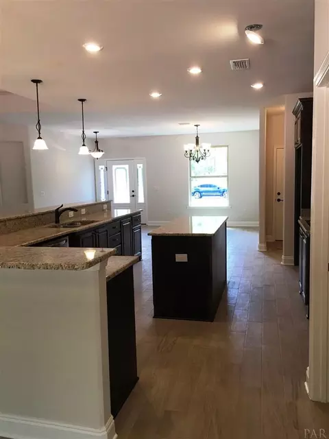 8887 Clearbrook Dr, Milton, FL 32583 photo 5