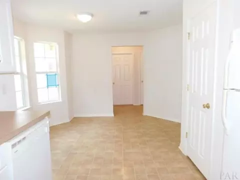 243 Panama Dr, Crestview, FL 32536 photo 7