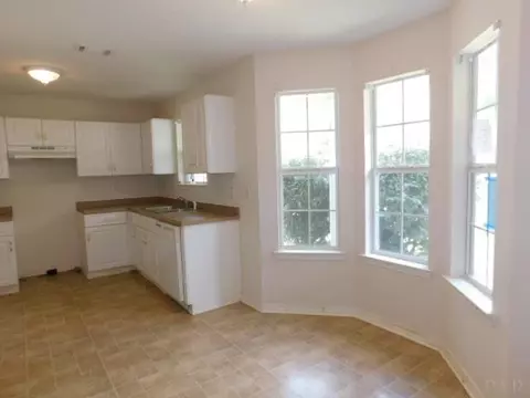 243 Panama Dr, Crestview, FL 32536 photo 4