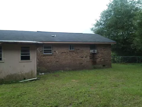 206 Sessions St, Milton, FL 32570 photo 5