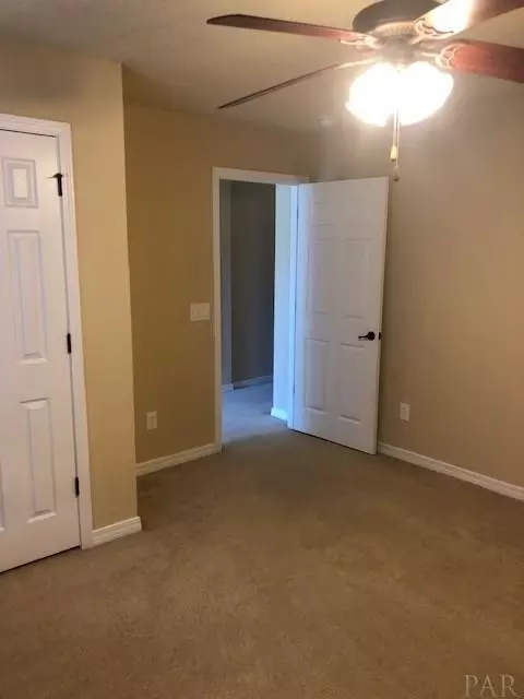 5372 Dalton Cir, Milton, FL 32570 photo 5