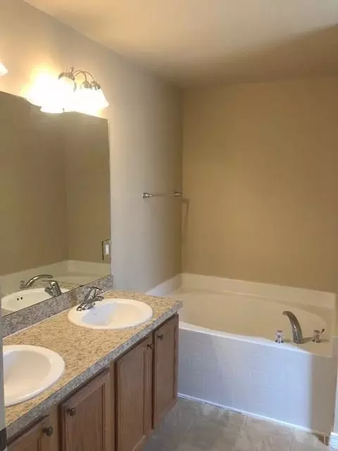 5372 Dalton Cir, Milton, FL 32570 photo 15