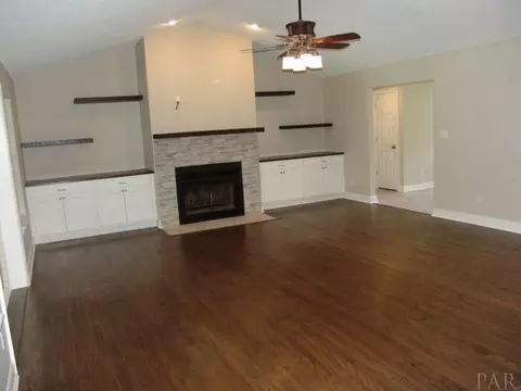 5659 Culpepper Cir, Pace, FL 32571 photo 5