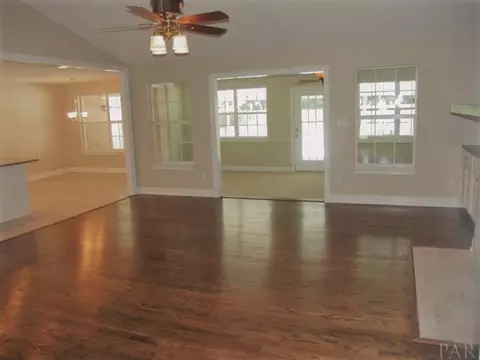 5659 Culpepper Cir, Pace, FL 32571 photo 7