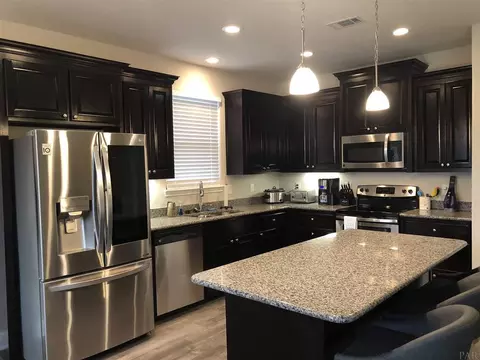 5286 Parkside Dr, Pace, FL 32571 photo 4
