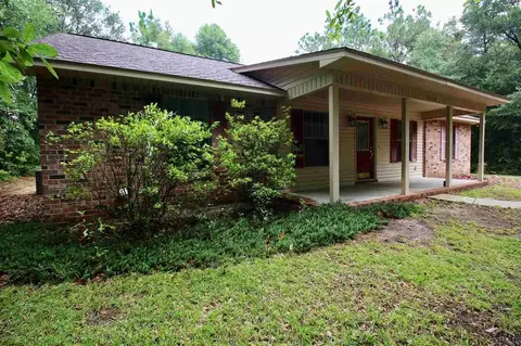 6348 Fairfield Dr, Milton, FL 32570 photo 1