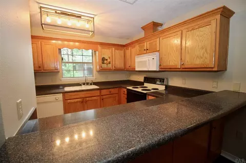 6348 Fairfield Dr, Milton, FL 32570 photo 13