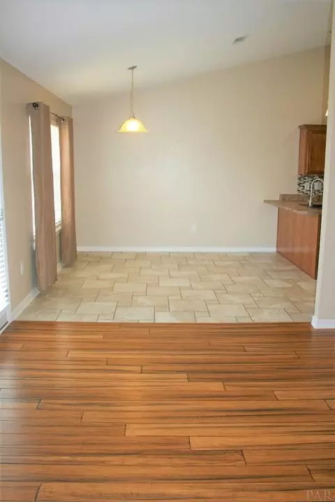 4766 Thousand Oaks Blvd, Pace, FL 32571 photo 7