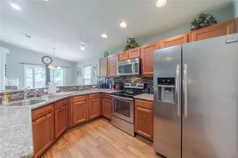 157 Millet Cir, Cantonment, FL 32533 photo 10