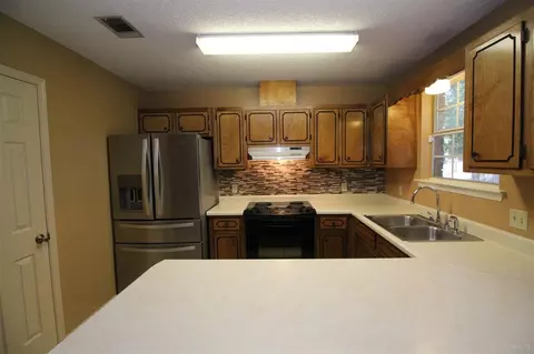 4448 Chantilly Way, Milton, FL 32570 photo 13