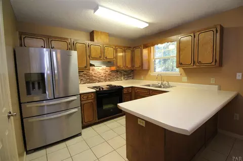 4448 Chantilly Way, Milton, FL 32570 photo 9
