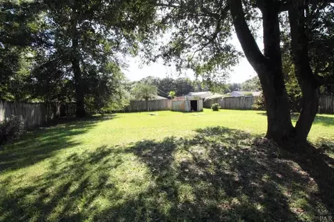 4448 Chantilly Way, Milton, FL 32570 photo 3