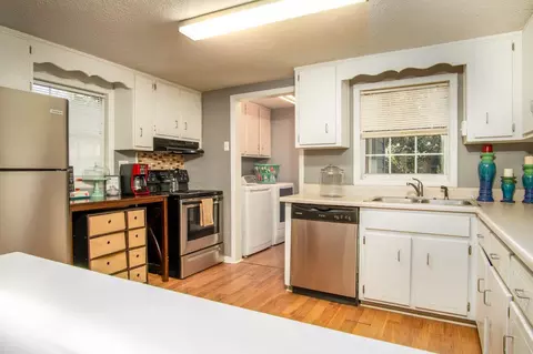 6205 Weekly St, Milton, FL 32570 photo 6