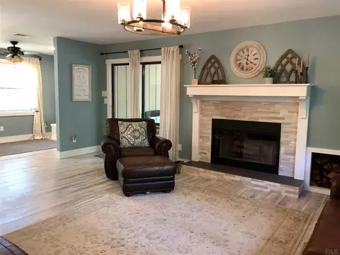 3092 Apache Dr, Milton, FL 32571 photo 11