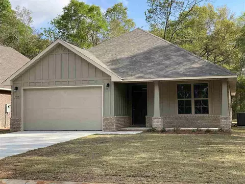 3919 Shady Grove Dr, Pace, FL 32571 photo 1