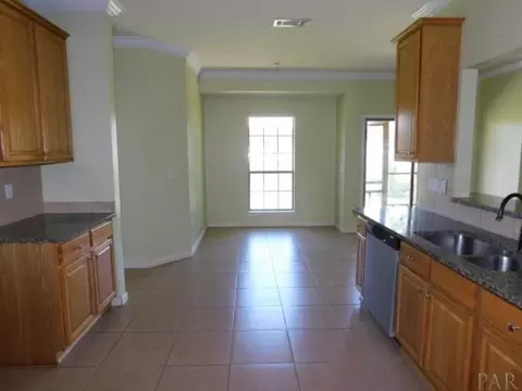 5242 Moore Loop, Crestview, FL 32536 photo 10