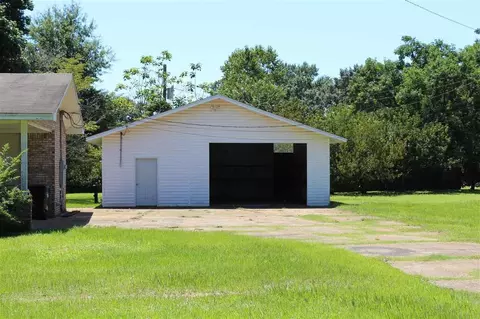5155 Robin St, Jay, FL 32565 photo 2