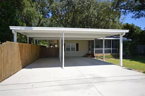 6384 Simpson Dr, Milton, FL 32570 photo 4