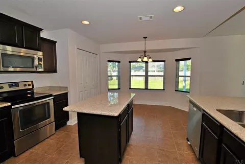 5654 Cane Syrup Cir, Pace, FL 32571 photo 4