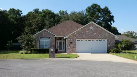 3848 Throne Ct, Milton, FL 32583 photo 1