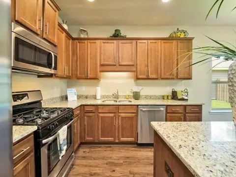 3821 Hawks Landing Cir, Pace, FL 32571 photo 7