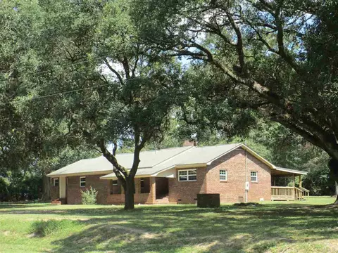 998 Lewis Rd, Milton, FL 32570 photo 1