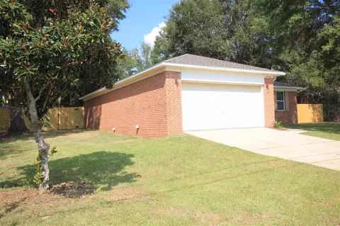 5740 Bronco Pl, Milton, FL 32570 photo 4